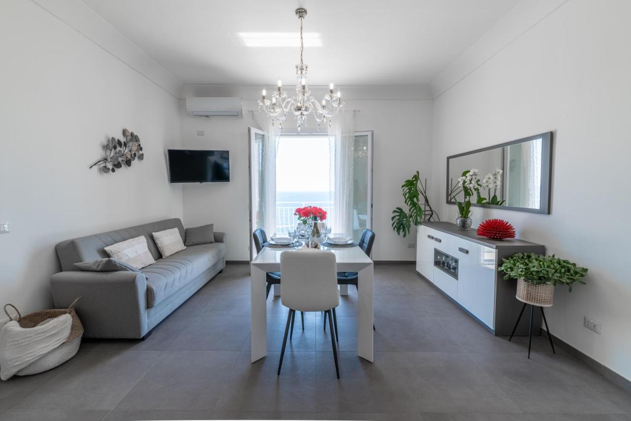 Casa Clara Apartment Praiano Luaran gambar
