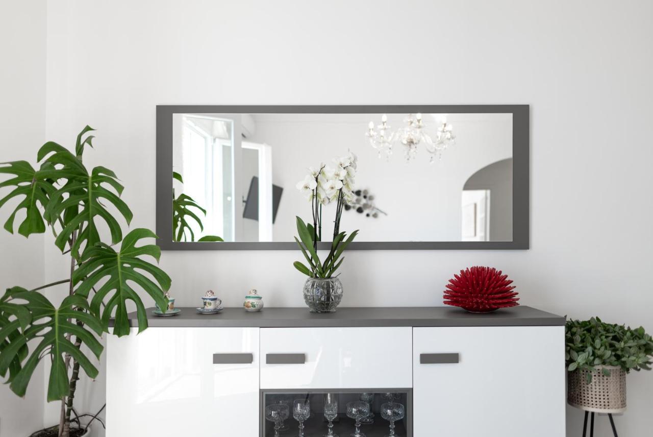 Casa Clara Apartment Praiano Luaran gambar
