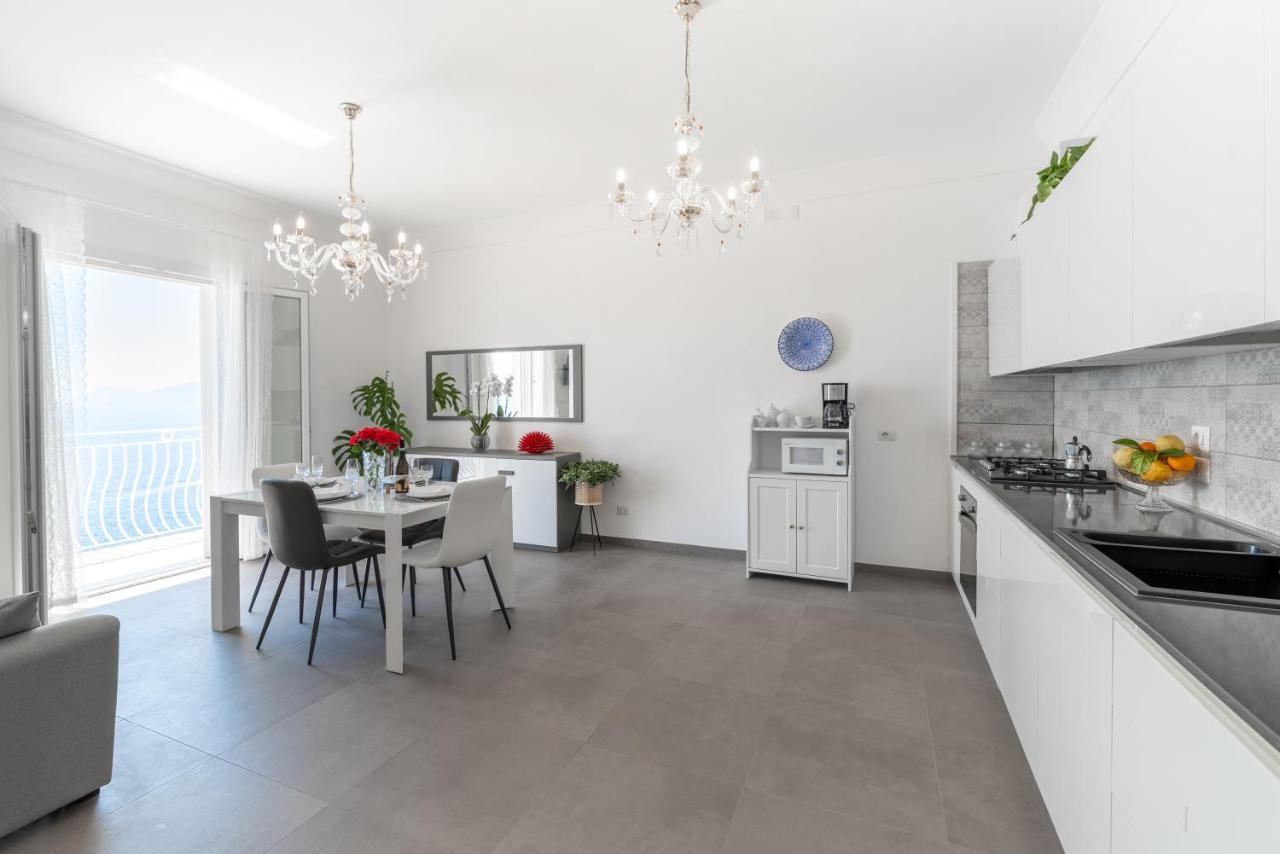 Casa Clara Apartment Praiano Luaran gambar